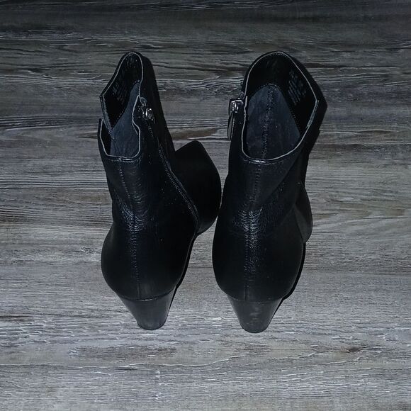 FRANCO SARTO |Amsterdam Black Leather pointed toe wedge ankle bootie Sz 7.5 EUC - Picture 4 of 9